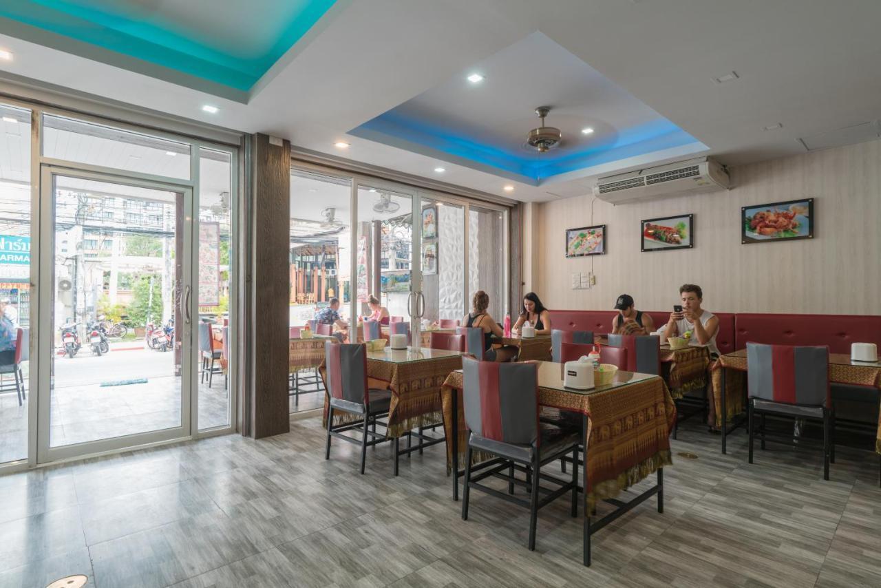 Baan Thai Beach Side Residence Patong Esterno foto